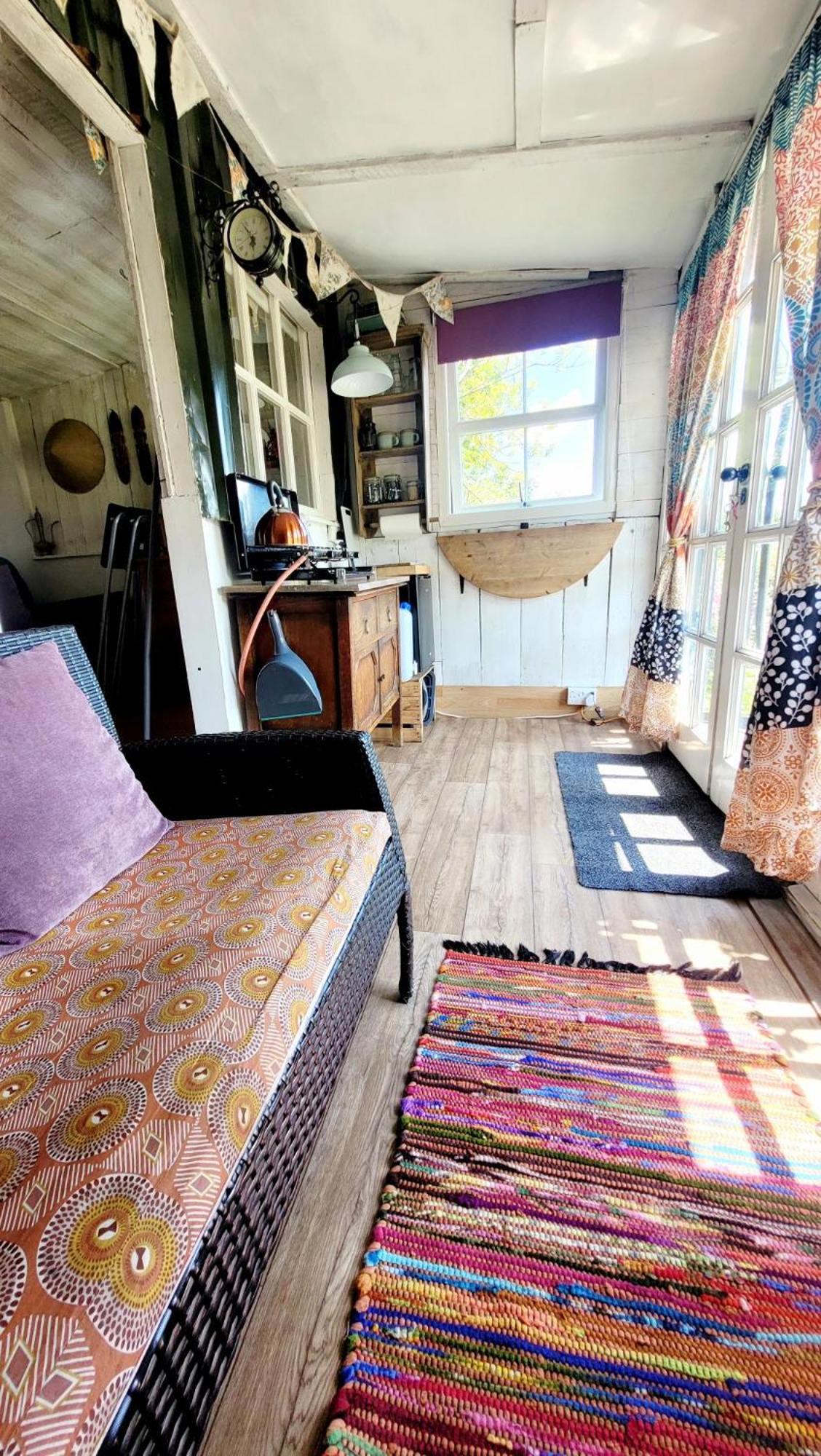 Отель Treguth Glamping Unique Experience - Themed Huts Saint Day Экстерьер фото