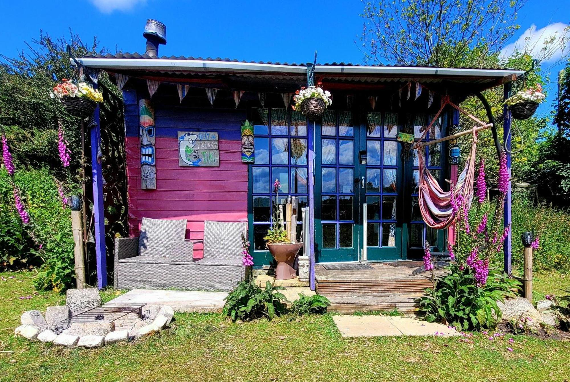 Отель Treguth Glamping Unique Experience - Themed Huts Saint Day Экстерьер фото